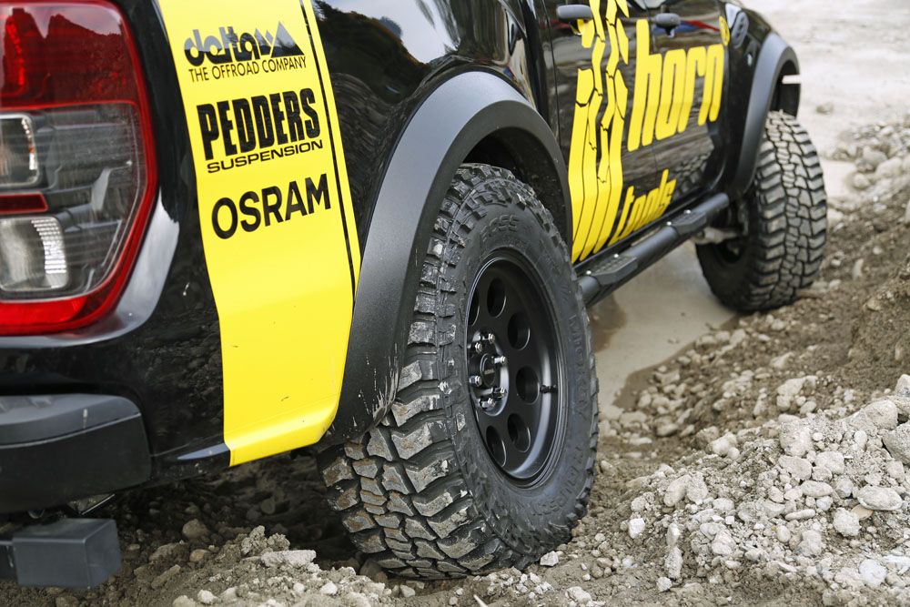 Pedders Ranger Raptor 1.5" / 38mm Lift kit.