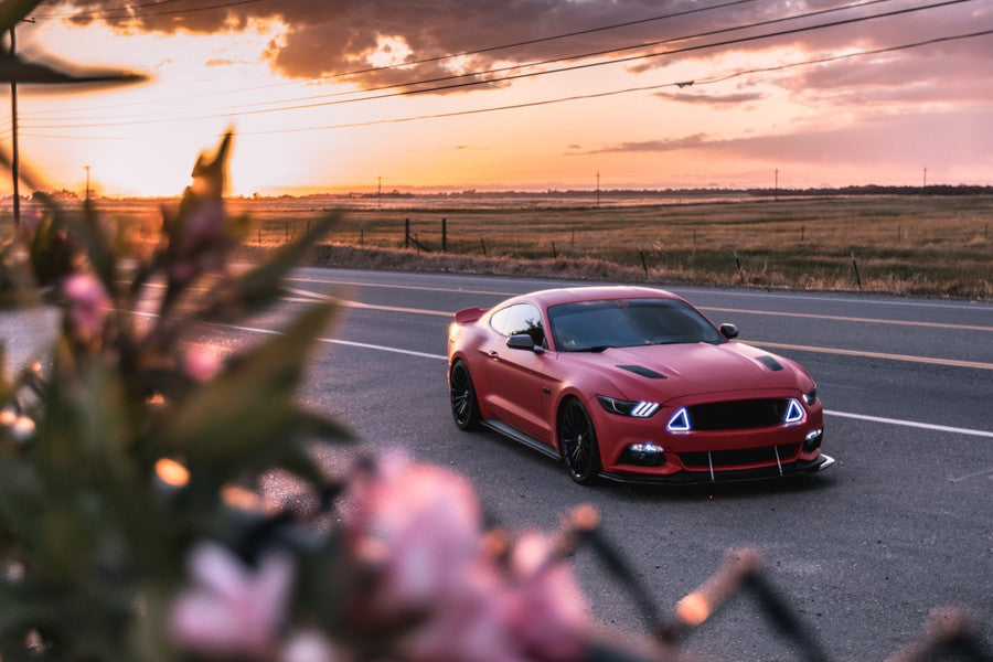 CDC S550 Mustang Outlaw LED Switchback Upper Grille